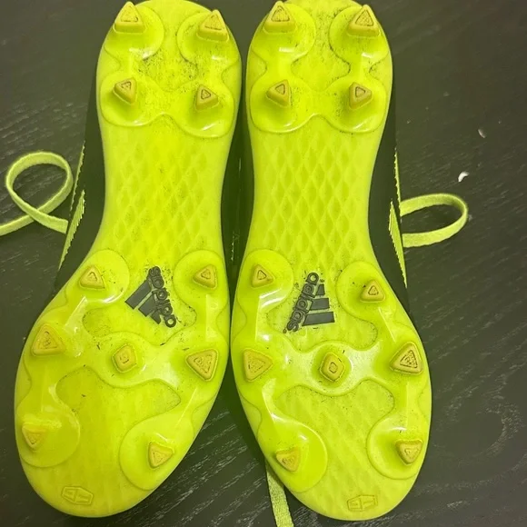 Goletto VIII FG J Kids Black and Neon Green soccer cleats - Picture 3 of 5